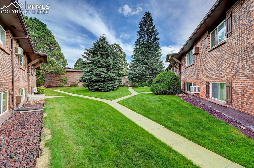 Image 5 of 27: No Description Available