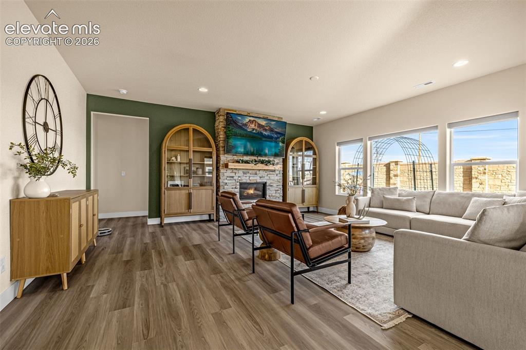 Image 12 of 43: Living Room