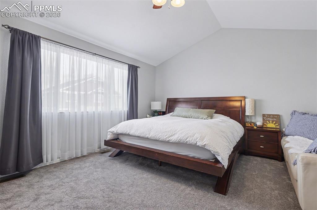 Image 18 of 43: Bedroom