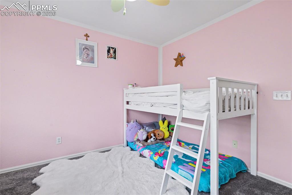 Image 23 of 43: Bedroom