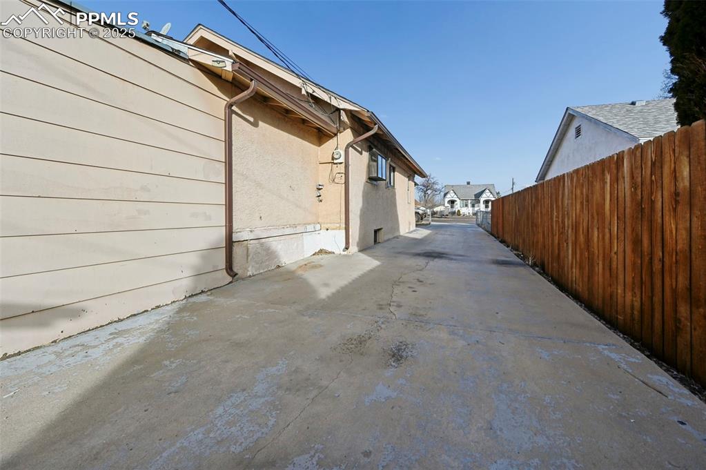 Image 19 of 21: Community