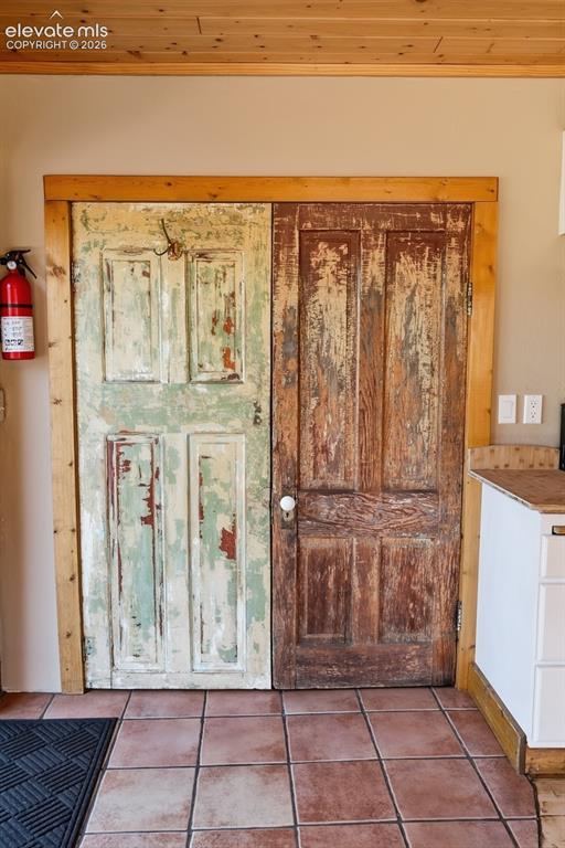 Image 31 of 49: - Charming antique doors