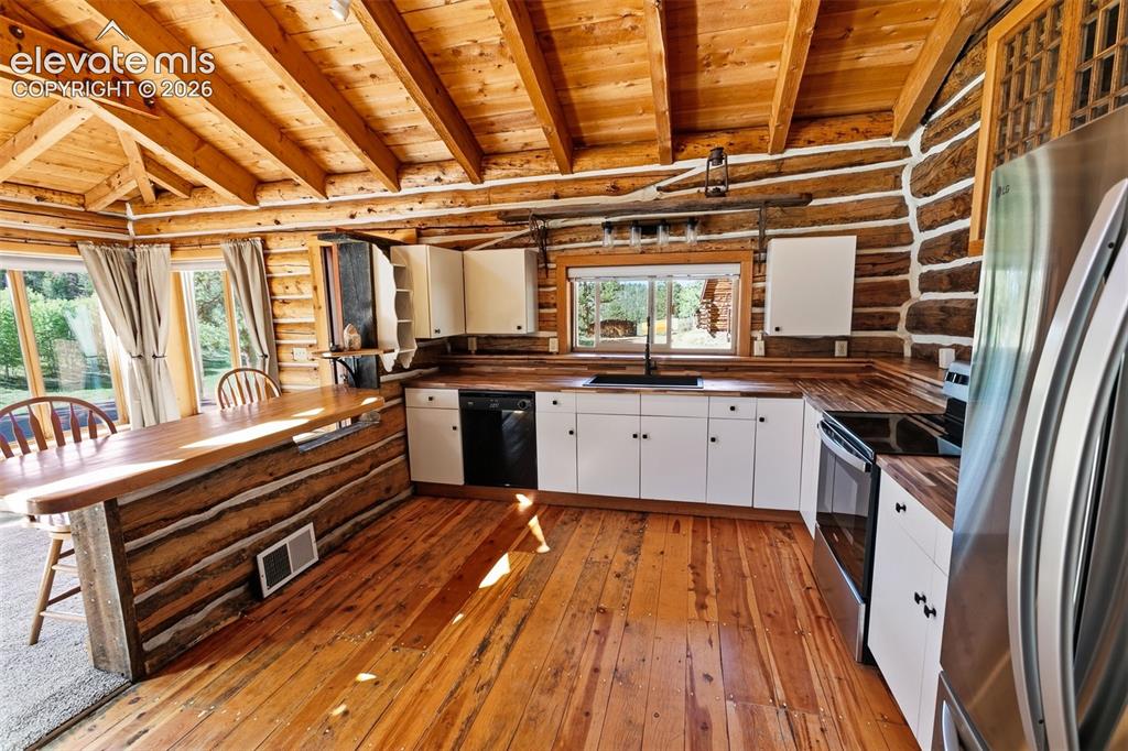 Image 9 of 49: Main House Kitchen