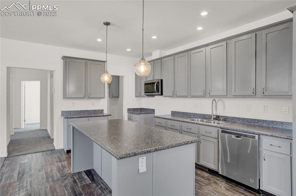 Listing 1817567, Image 9 of 32
