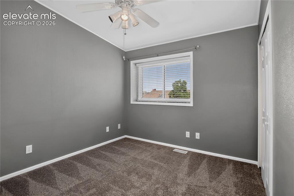Image 30 of 44: 2nd Bedroom