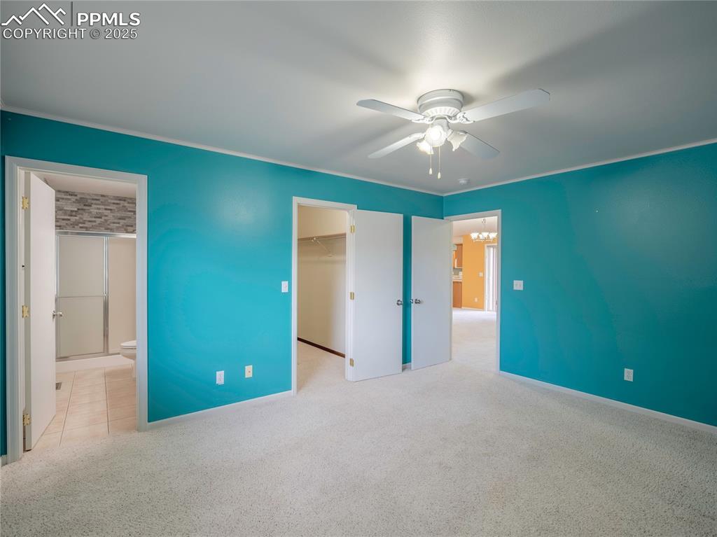 Image 15 of 23: Bedroom