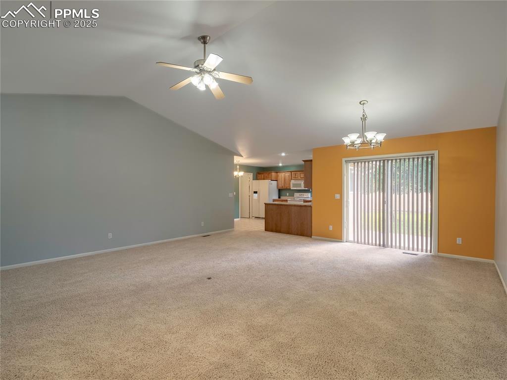 Image 7 of 23: Living Room