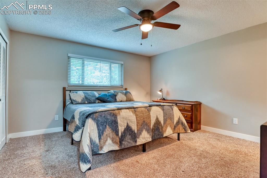 Image 17 of 49: Bedroom