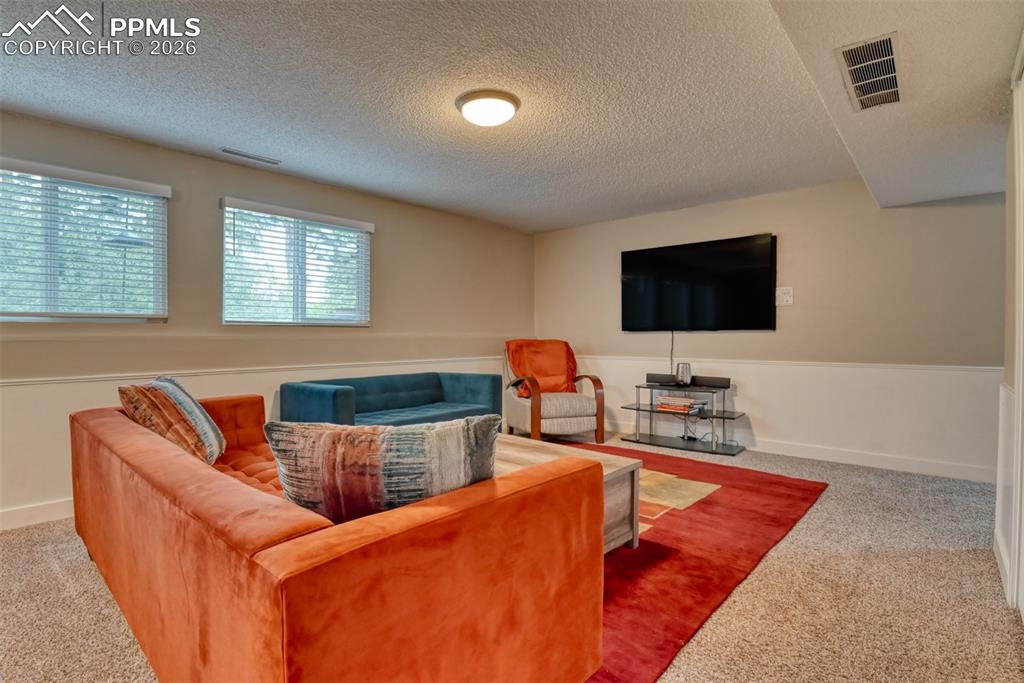 Image 30 of 49: Living Room