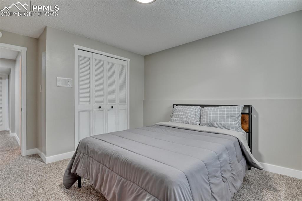 Image 38 of 49: Bedroom