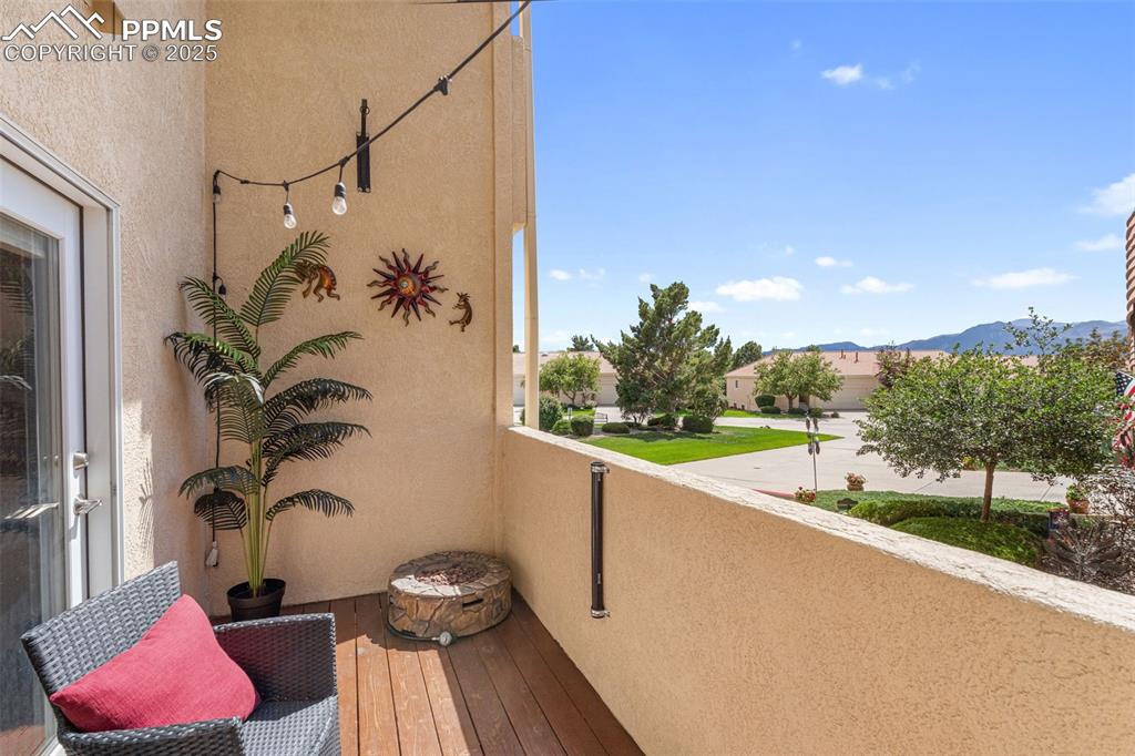 Image 33 of 50: View of balcony