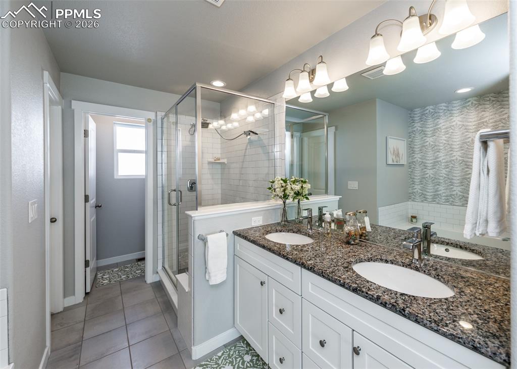 Image 20 of 50: Master Bathroom