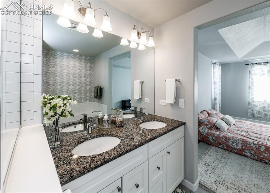 Image 21 of 50: Master Bathroom