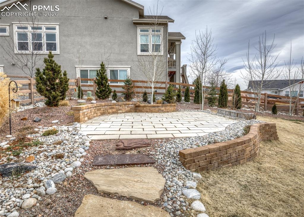 Image 42 of 50: Back of Structure