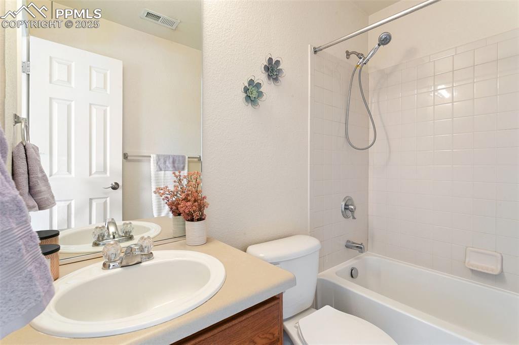 Image 22 of 26: En-suite bathroom for 2nd BR