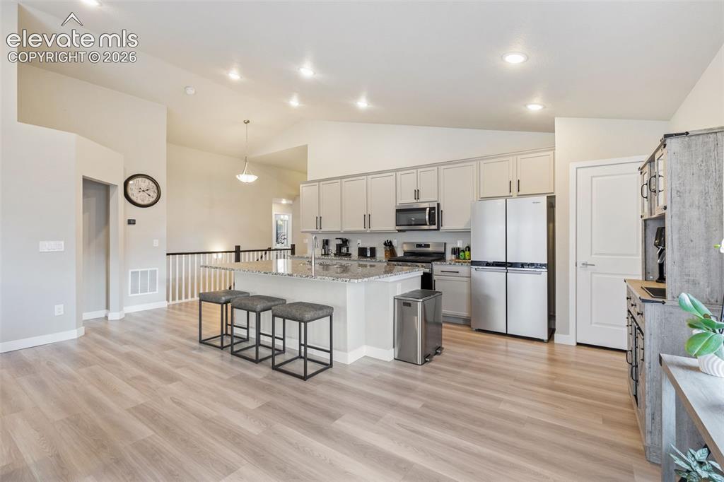 Image 12 of 49: Kitchen