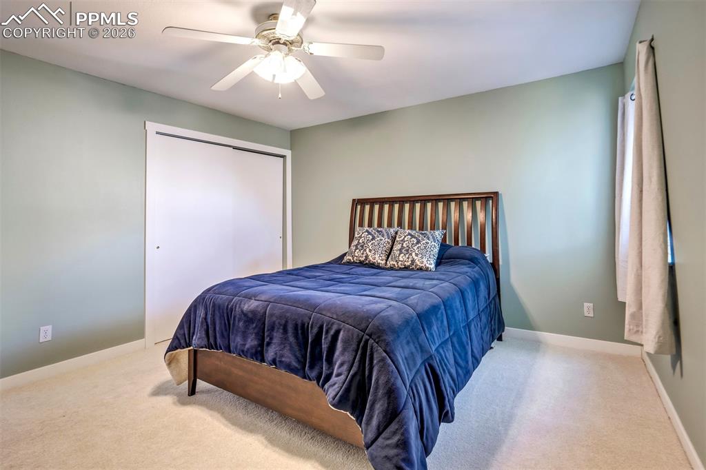 Image 12 of 50: Bedroom