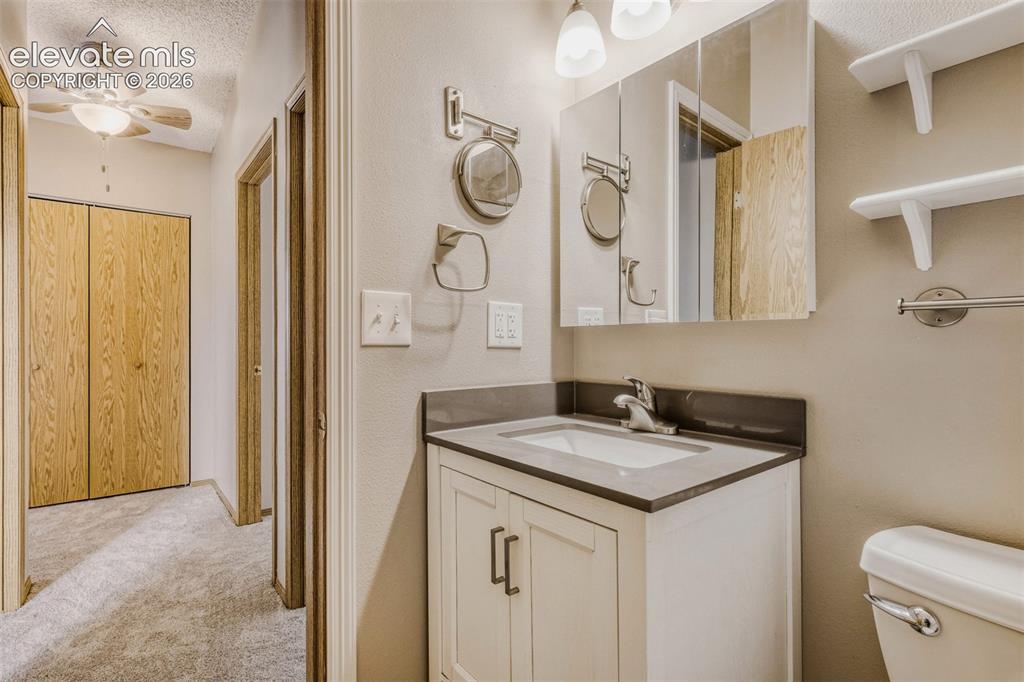 Image 26 of 32: Full bath with Shower/Tub Combo