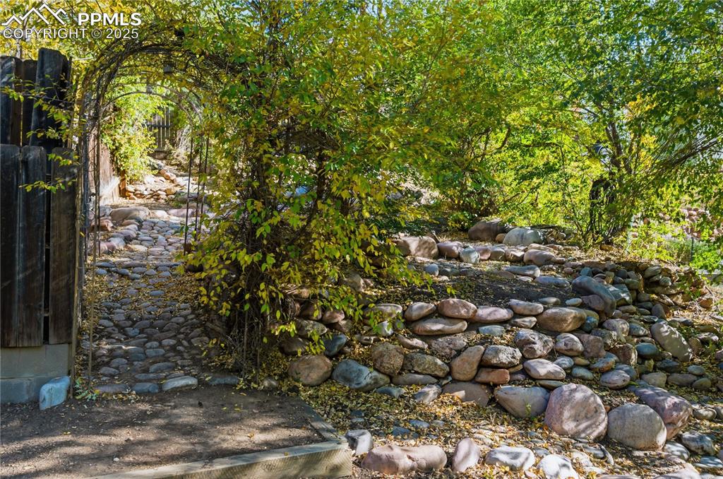 Image 27 of 36: View of yard