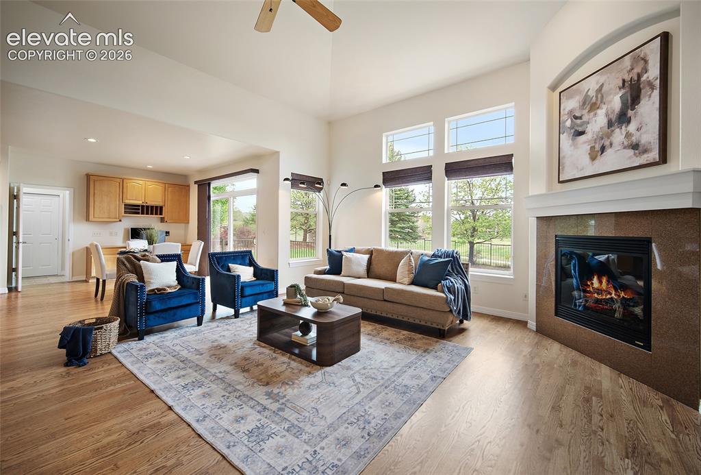 Image 11 of 50: Living Room