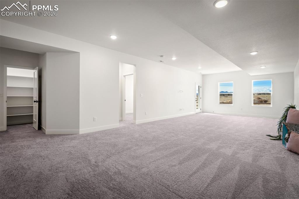 Image 34 of 40: Basement