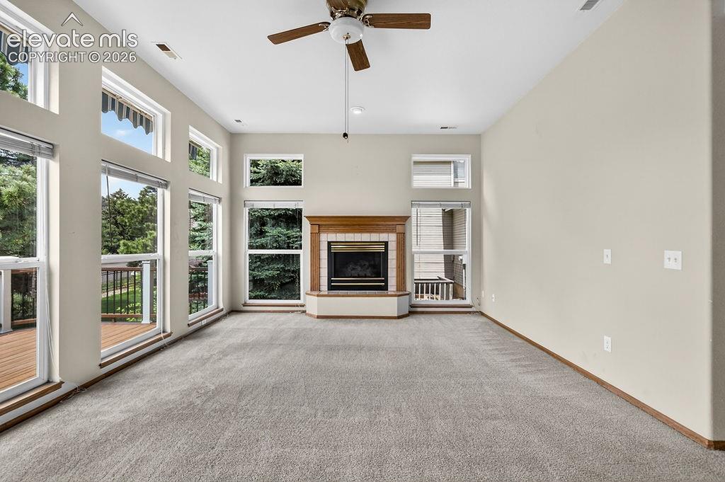 Image 14 of 43: Living Room