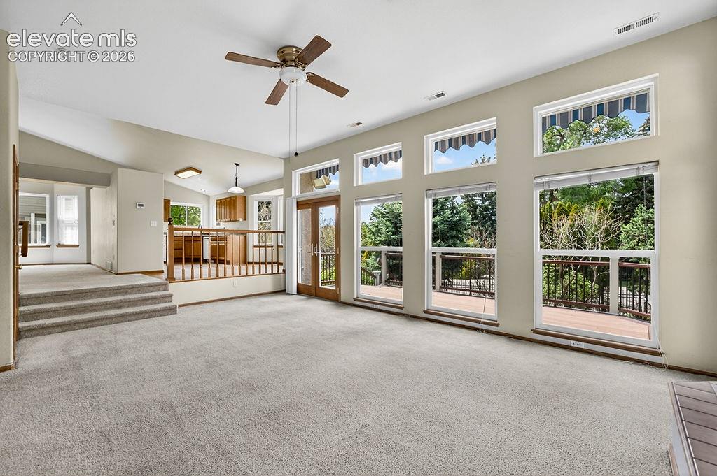 Image 15 of 43: Living Room