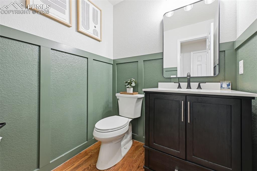 Image 11 of 34: Bathroom