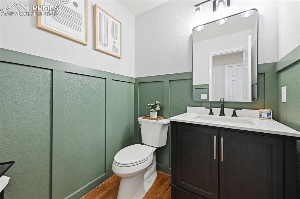 Image 12 of 34: Bathroom