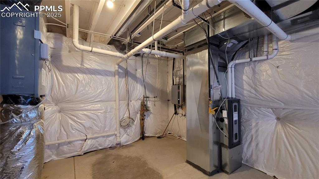 Image 32 of 35: Basement