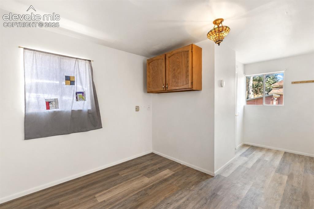 Image 25 of 29: Detached Dwelling with bathroom. 