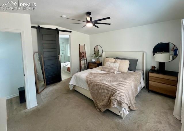 Image 12 of 32: Bedroom