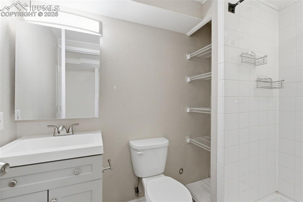 Image 20 of 25: Basement