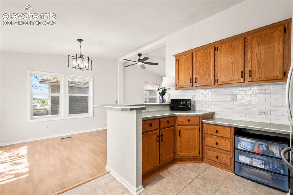 Image 10 of 36: Kitchen