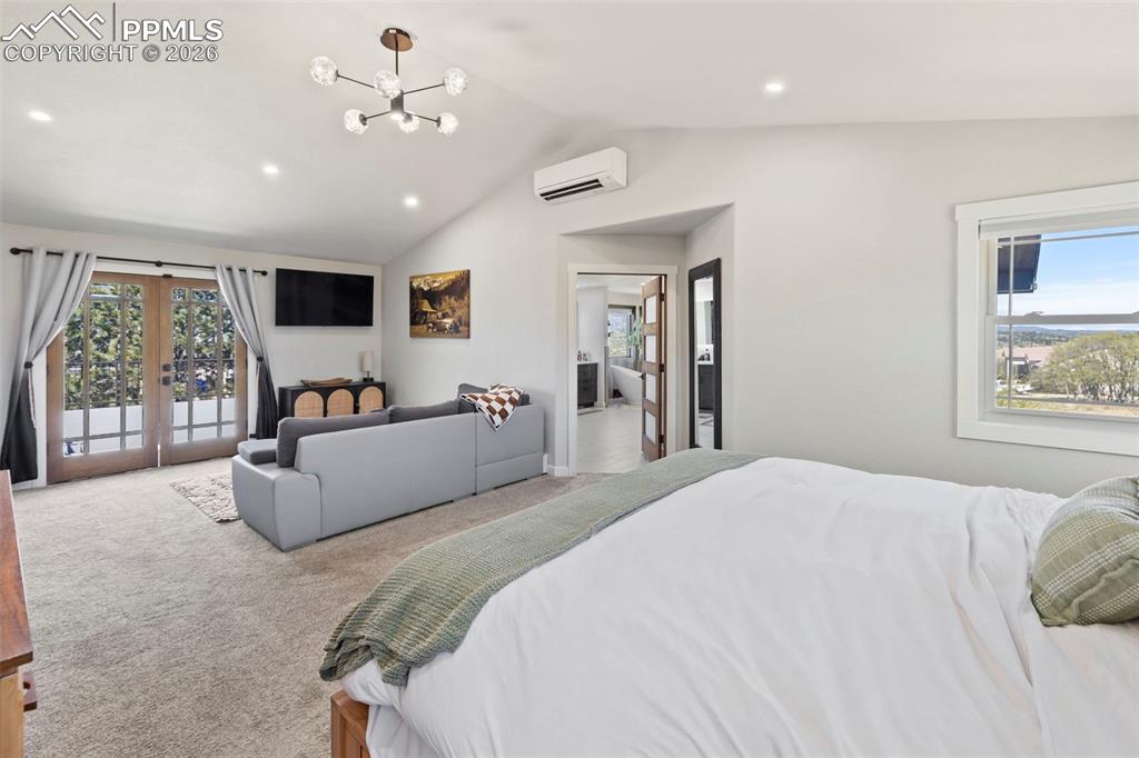 Image 31 of 50: Bedroom