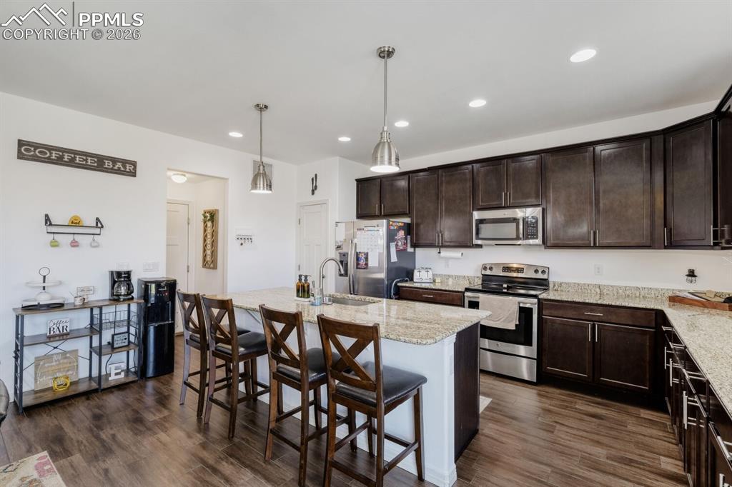 Image 11 of 29: Kitchen