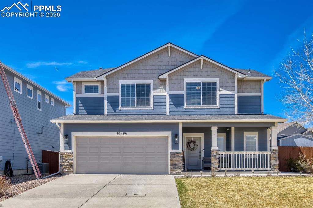 Image 29 of 29: Front of Structure