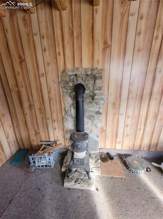 Image 17 of 23: fire place