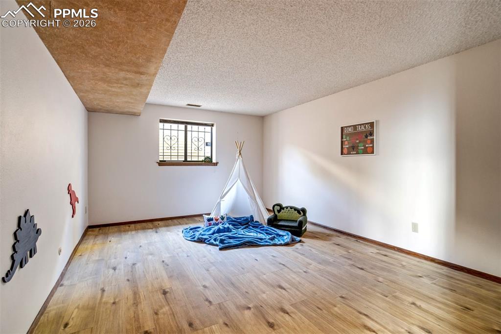 Image 40 of 50: Other