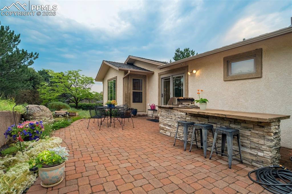 Image 46 of 50: Summer phot