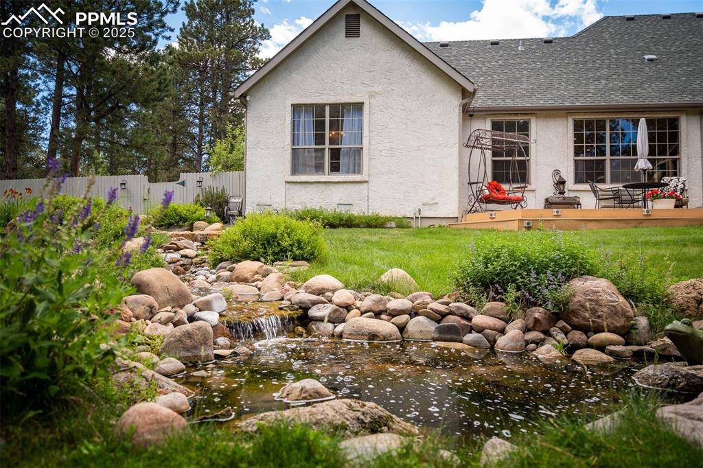 Image 29 of 43: Back of Structure