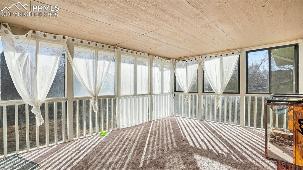 Image 6 of 15: Sun Room