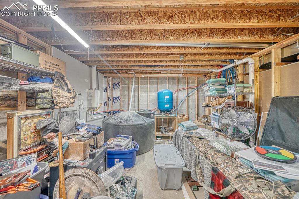 Image 35 of 46: Storage