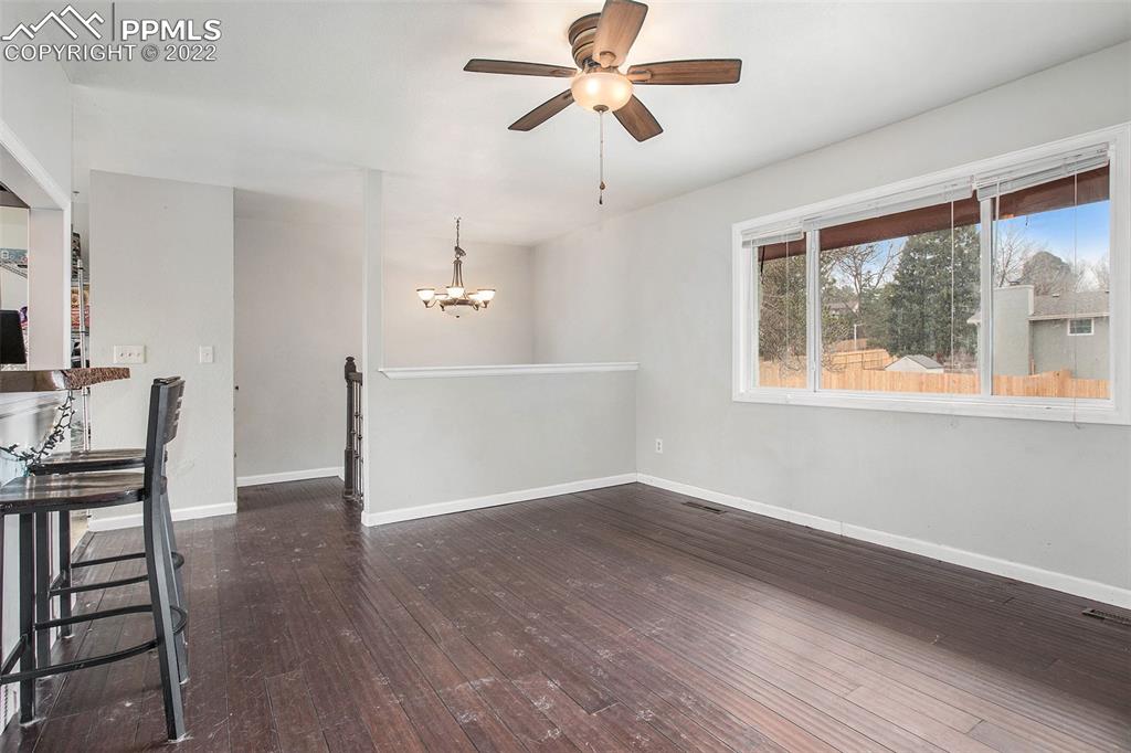 Listing 1862567, Image 8 of 35