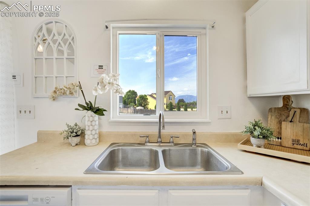 Image 10 of 33: Mountain views from kitchen