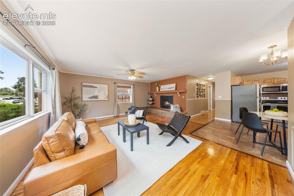 Image 5 of 47: Living Room
