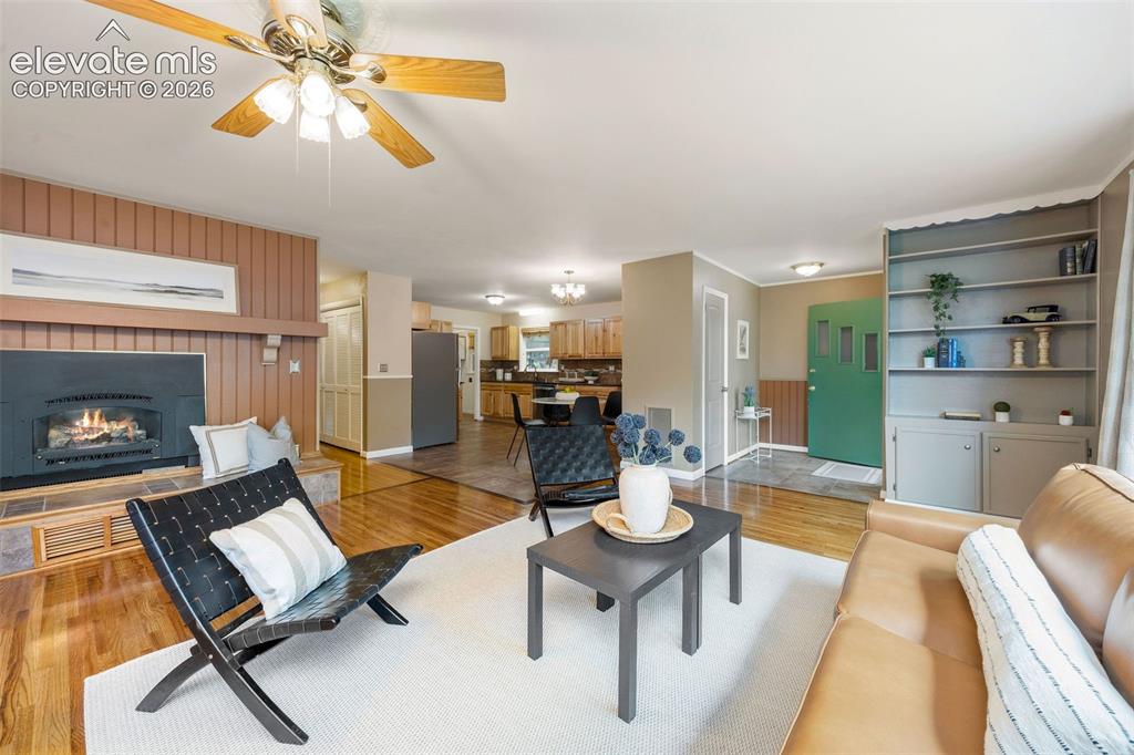 Image 6 of 47: Living Room