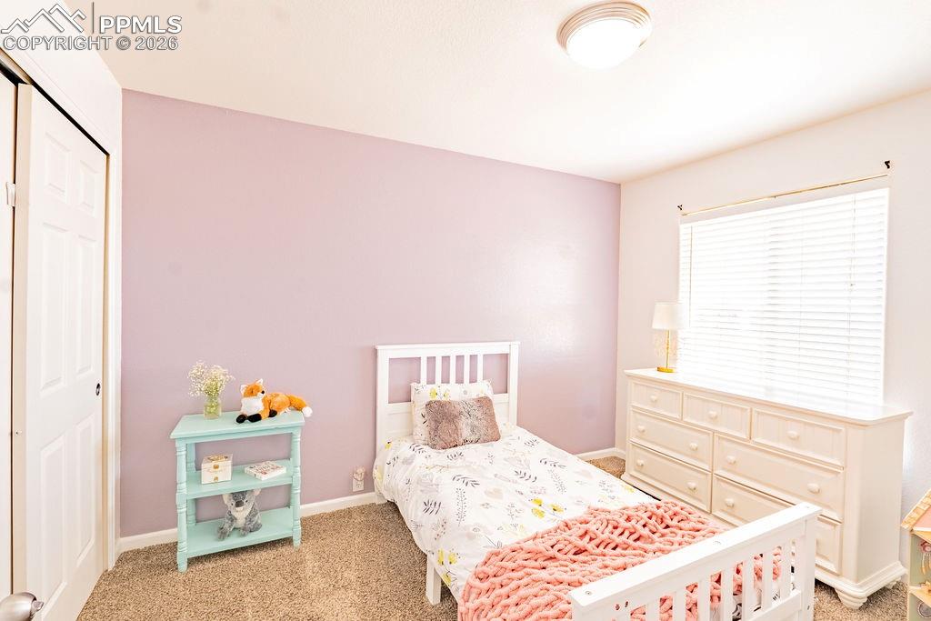 Image 28 of 47: Bedroom