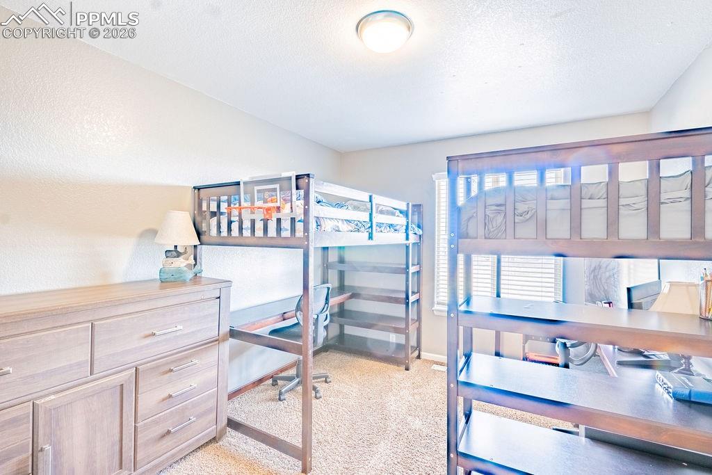 Image 32 of 47: Bedroom