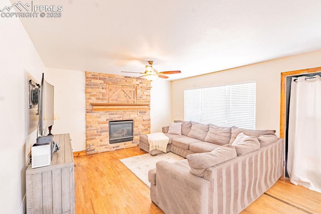 Image 9 of 47: Living Room